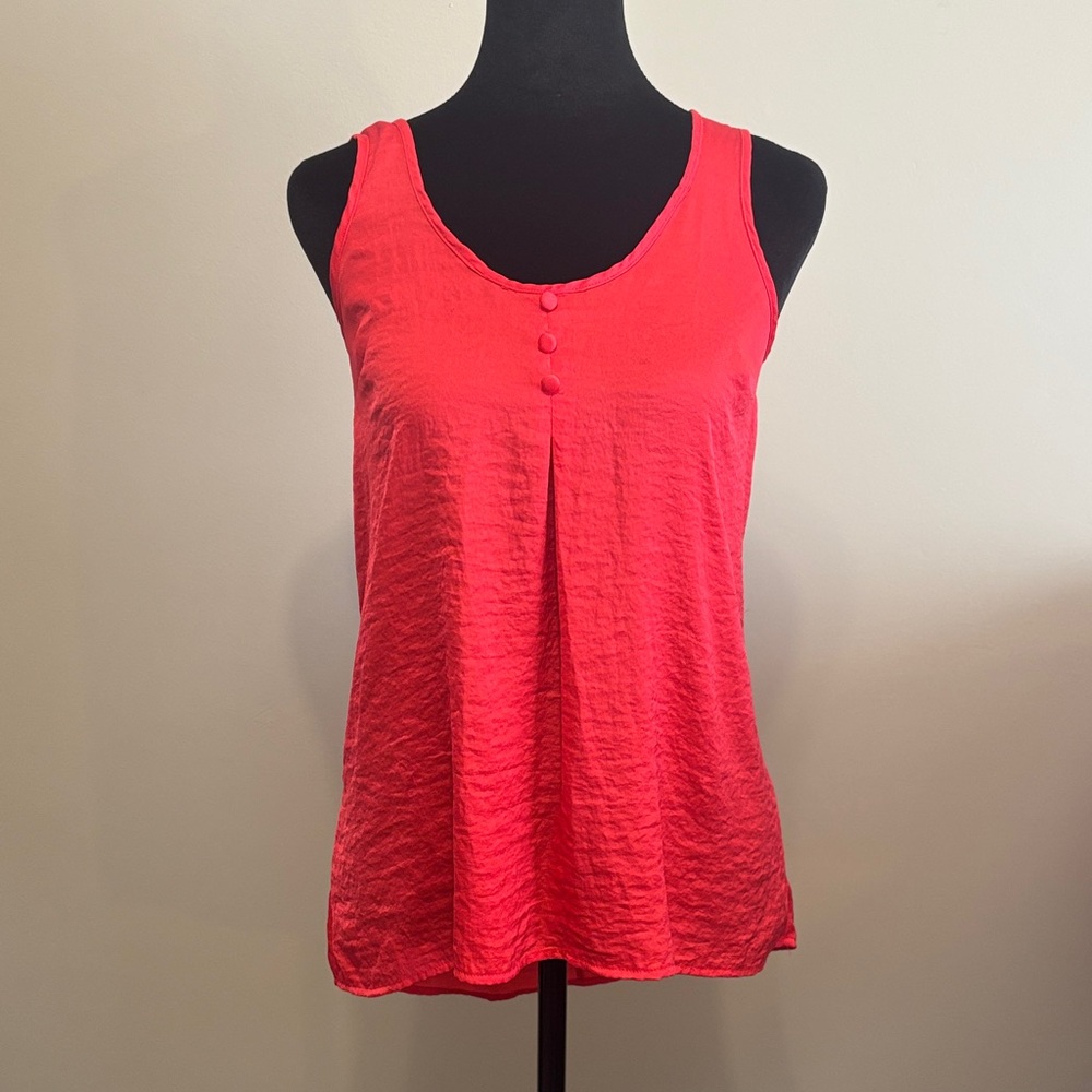 Tank top bow on back